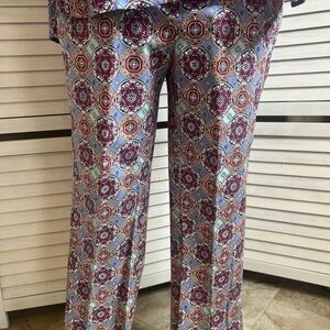 Chicos.Size 2 (US 12) Comfort Waist Fancey Straight Crops NWT